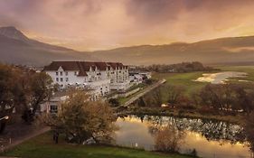 Prestige Harbourfront Resort, Worldhotels Luxury